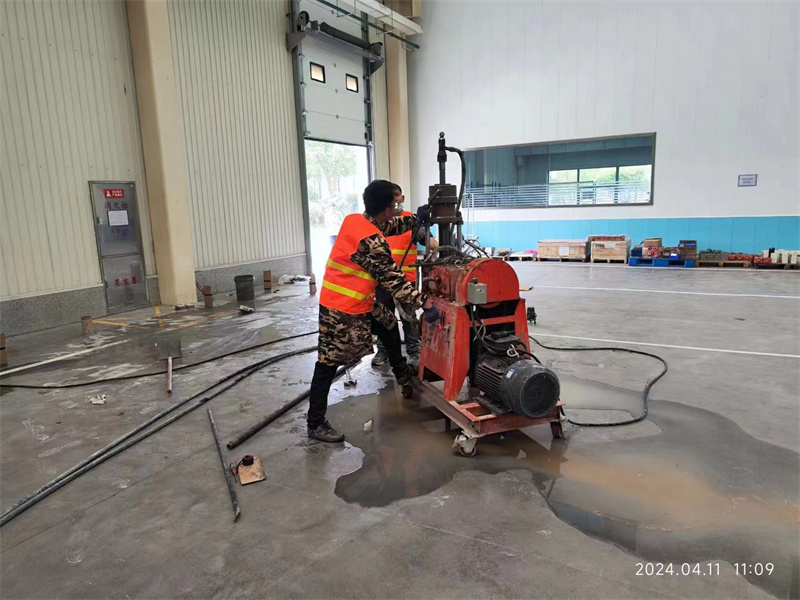 五华厂房地面下沉塌陷注浆加固施工